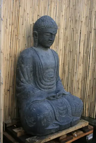 Artikelbild des Artikels “Sitzender Buddha, 75cm hoch, antikisiert “